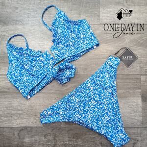Zaful Tie Back Underwire Floral Bikini Swimsuit Size M